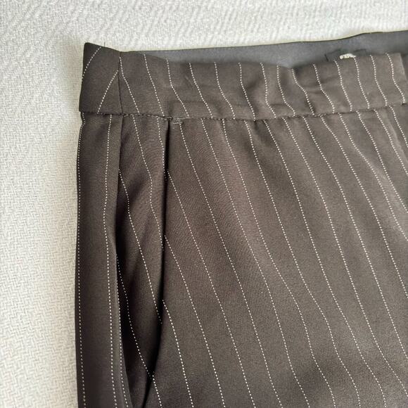 Elegant Black Pinstripe Women's Pants - Picture 2 of 9